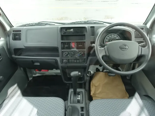 クリッパートラック(ニッサン)DX　４WD届出済未使用車 4