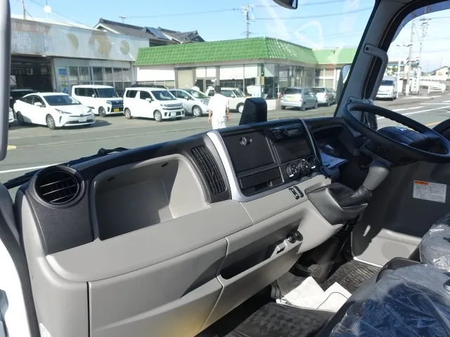 キャンター(三菱)全低床キョウカダンプ ３ｔ　コボレーン登録済未使用車 17