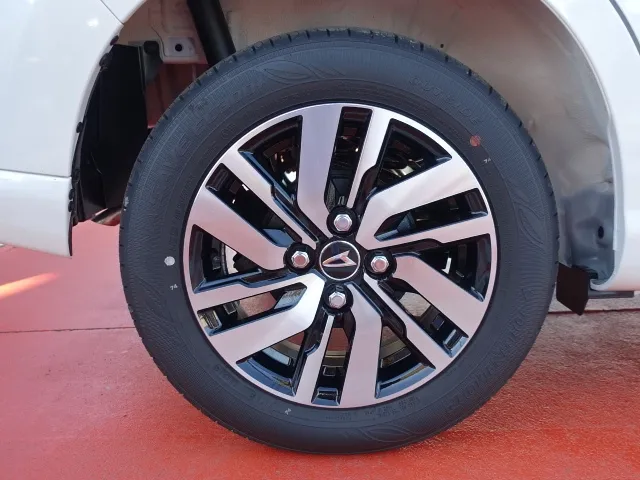 ルーミー(トヨタ)トールカスタムG UGP届出済未使用車 13