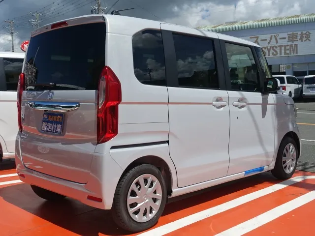 N-BOX(ホンダ)G届出済未使用車 13