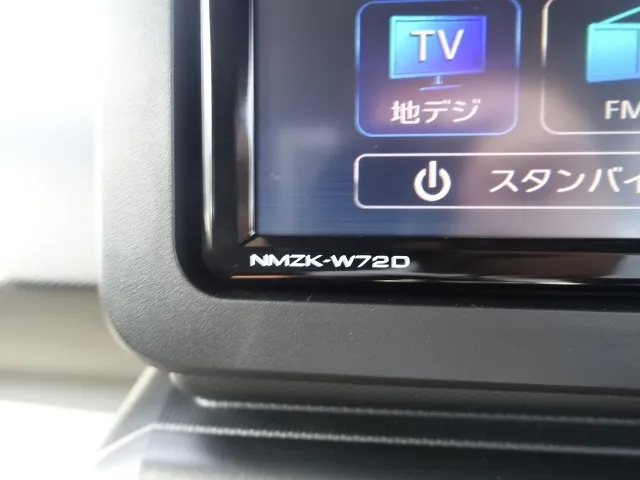 タフト(ダイハツ)X　純正ナビ付届出済未使用車 19