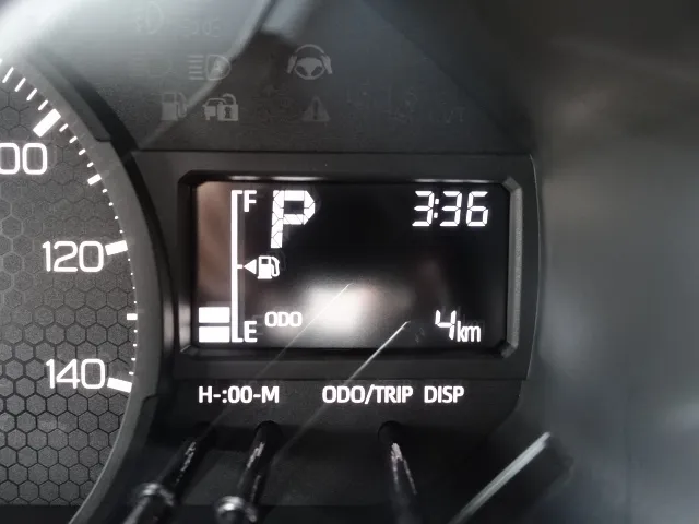 タフト(ダイハツ)X　純正ナビ付届出済未使用車 26