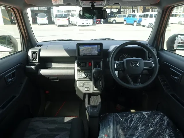 タフト(ダイハツ)X　純正ナビ付届出済未使用車 5
