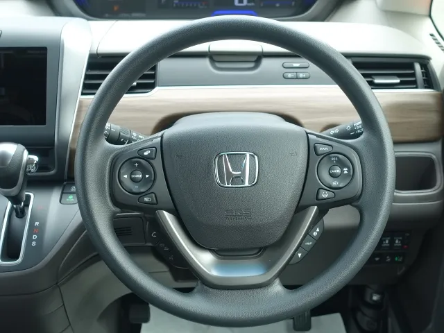 フリード(ホンダ)G登録済未使用車 10