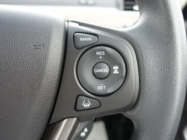 フリード(ホンダ)G  LEDヘッドライト登録済未使用車 21