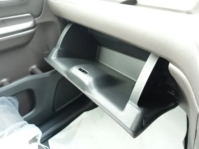 フリード(ホンダ)G  LEDヘッドライト登録済未使用車 26