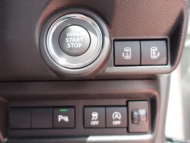 ワゴンRスマイル(スズキ)ハイブリッドS新車見本展示有 13