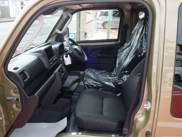 ハイゼット(ダイハツ)ジャンボ エクストラ AT 4WD新車見本展示有 4