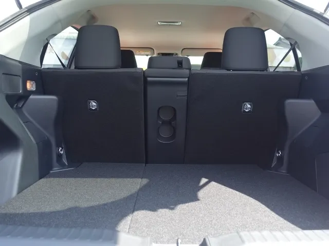 ヤリスクロス(トヨタ)G　パノラミックビュー登録済未使用車 9