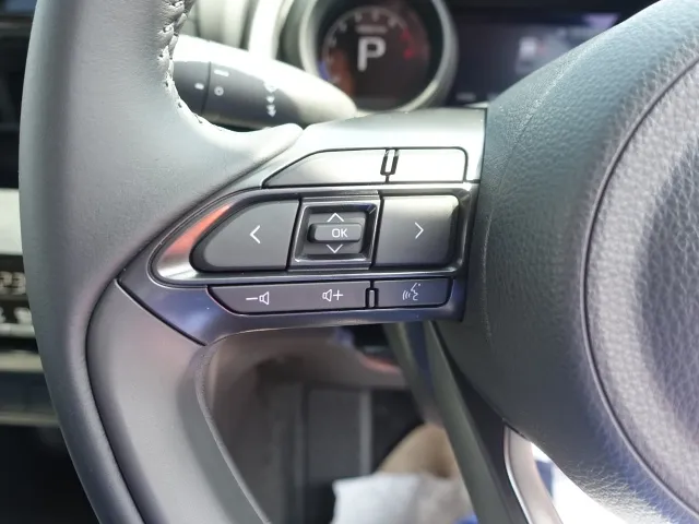 ヤリスクロス(トヨタ)G　パノラミックビュー登録済未使用車 18