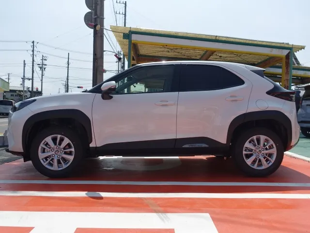 ヤリスクロス(トヨタ)G　パノラミックビュー登録済未使用車 7