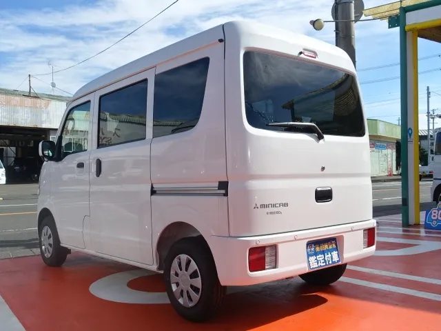 エブリイ(スズキ)三菱ミニキャブバン G AT車届出済未使用車 2