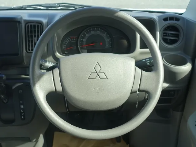 エブリイ(スズキ)三菱ミニキャブバン G AT車届出済未使用車 6