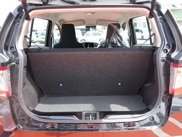 ミライース(ダイハツ)LSAⅢ新車見本展示有 4