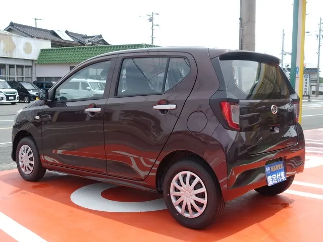 ミライース(ダイハツ)LSAⅢ新車見本展示有 2