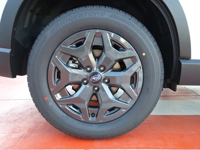 フォレスター(スバル)X-ブレイク新車見本展示無 13