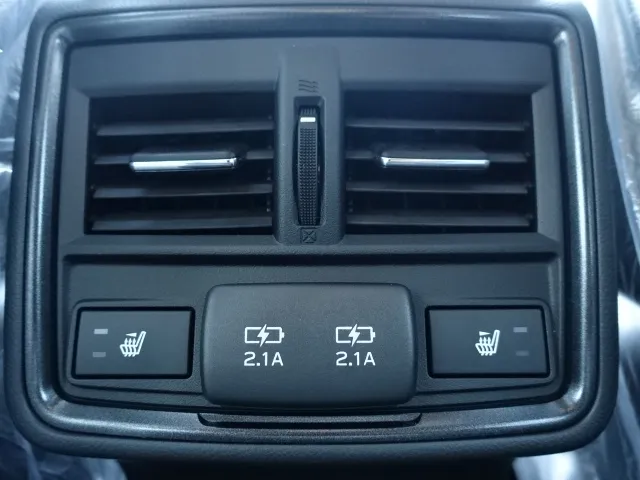 フォレスター(スバル)X-ブレイク新車見本展示無 7