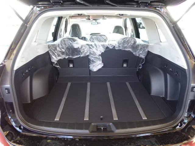 フォレスター(スバル)X-ブレイク新車見本展示無 8