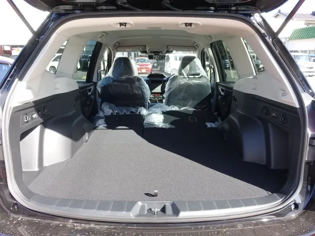 フォレスター(スバル)スポーツ　アイサイトセイフティプラス　ルーフレール新車見本展示無 9