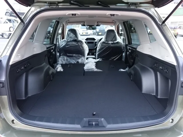 フォレスター(スバル)スポーツ　アイサイトセイフティプラス　ルーフレール新車見本展示無 9