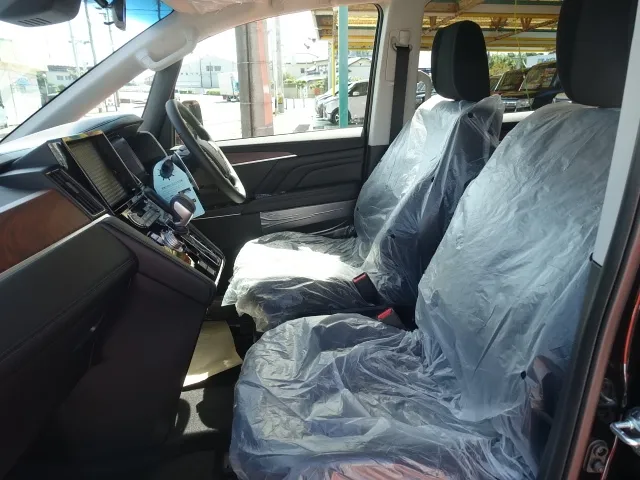 デリカD:5(三菱)G パワーパッケージ 7人 ナビ取付PKGⅠ オートステップ付レンタ登録済未使用車 3