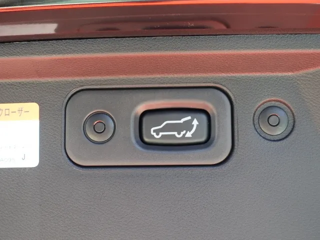 デリカD:5(三菱)G パワーパッケージ 8人 ナビ取付PKGⅠ オートステップ付レンタ登録済未使用車 18