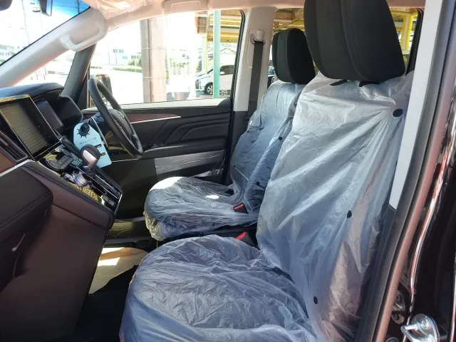 デリカD:5(三菱)G パワーパッケージ 8人 ナビ取付PKGⅠ オートステップ付レンタ登録済未使用車 3