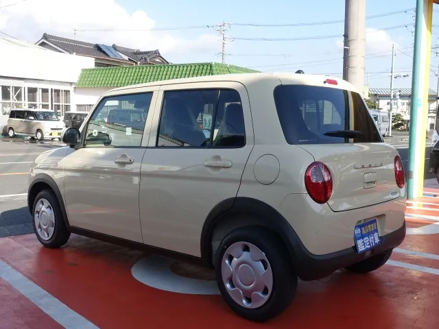 ラパン(スズキ)L新車見本展示有 2