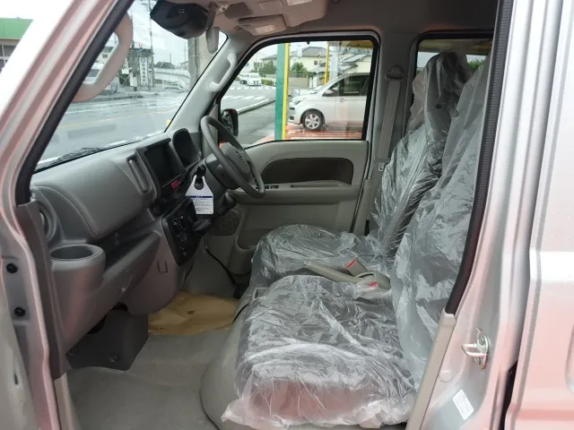 クリッパー(ニッサン)GX MT 4WD届出済未使用車 3