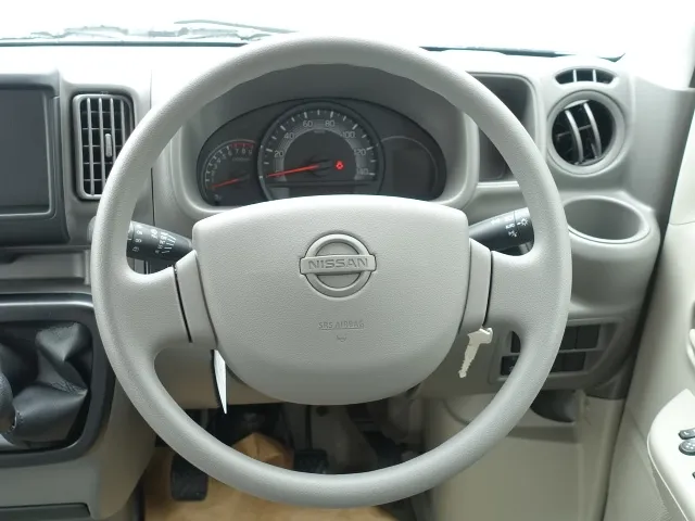 クリッパー(ニッサン)GX MT 4WD届出済未使用車 6