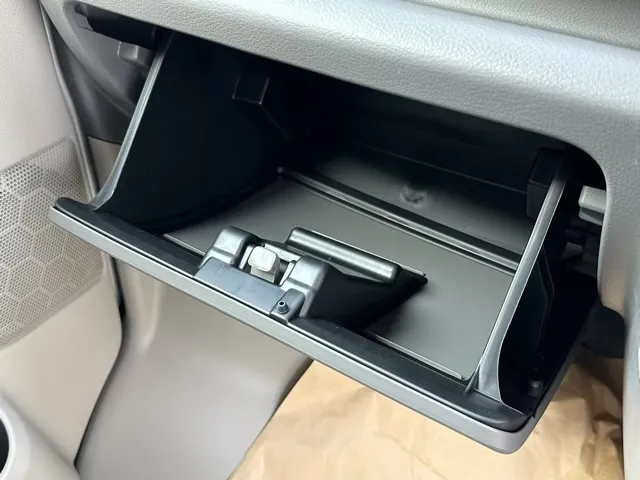 クリッパー(ニッサン)DX 5MT 4WD届出済未使用車 20
