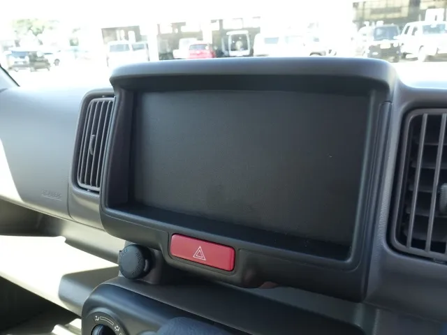 エブリイ(スズキ)NV１００クリッパーGX AT届出済未使用車 22