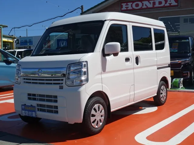 エブリイ(スズキ)NV１００クリッパーGX AT届出済未使用車 1