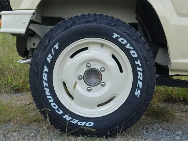 ジムニー(スズキ)XC ダムド リトルB コンプリートキット+タイヤホイールセット新車見本展示有 19