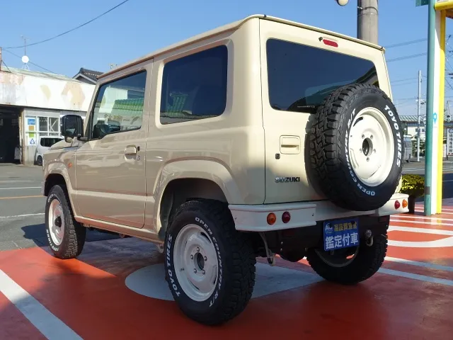 ジムニー(スズキ)XC ダムド リトルB コンプリートキット+タイヤホイールセット新車見本展示有 2