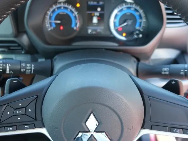 eKクロススペース(三菱)Ｔ　先進安全ＰＫＧ届出済未使用車 21