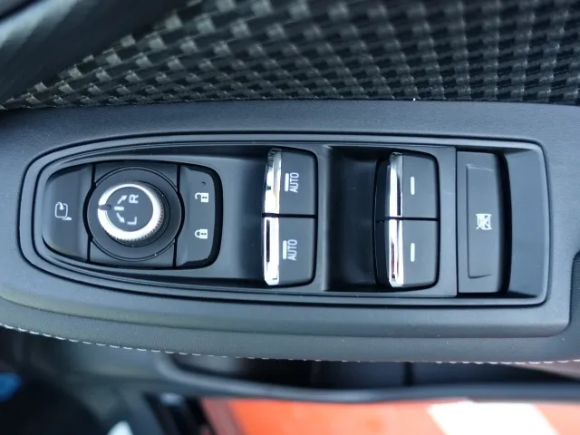 フォレスター(スバル)アドバンス アイサイトセイフティプラス ルーフレール登録済未使用車 14