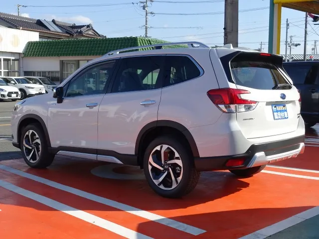 フォレスター(スバル)アドバンス アイサイトセイフティプラス ルーフレール登録済未使用車 2