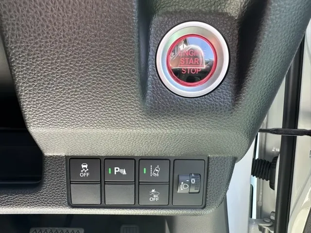 N-WGN(ホンダ)カスタムL ホンダセンシング未使用車展示無 14