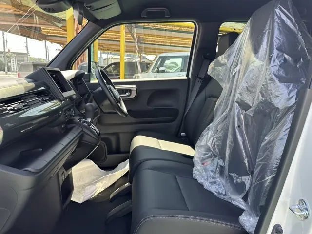 N-WGN(ホンダ)カスタムL ホンダセンシング未使用車展示無 3