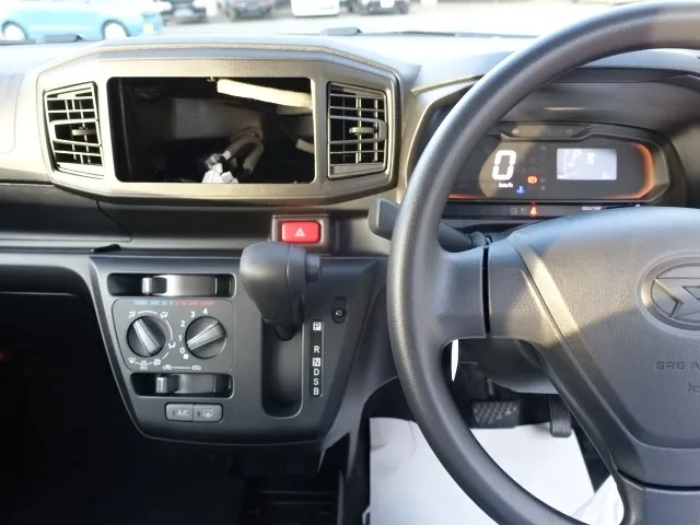 ミライース(ダイハツ)L SAⅢ エアロパック付届出済未使用車 17