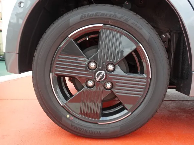 サクラ(ニッサン)G届出済未使用車 10