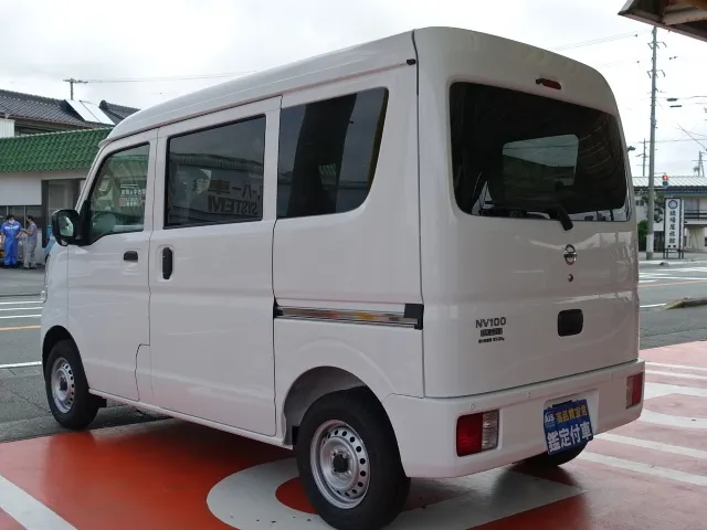 エブリイ(スズキ)NV１００クリッパーDX セーフティサポート ５AGS届出済未使用車 2