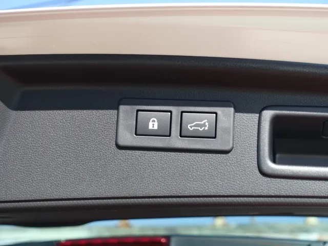フォレスター(スバル)スポーツ アイサイトセイフティプラス パワーゲート サンルーフ ルーフレール登録済未使用車 12