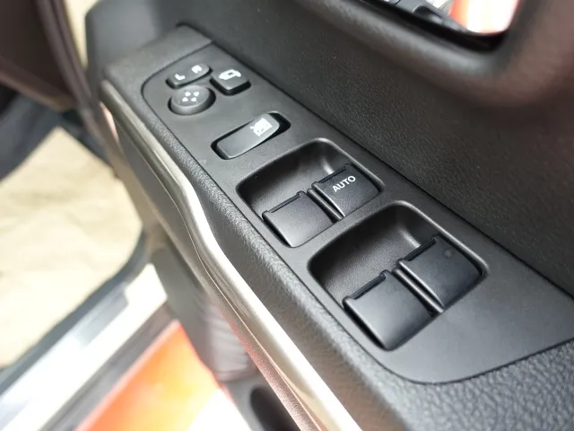 ハスラー(スズキ)JスタイルⅡ　全方位ナビ付届出済未使用車 11