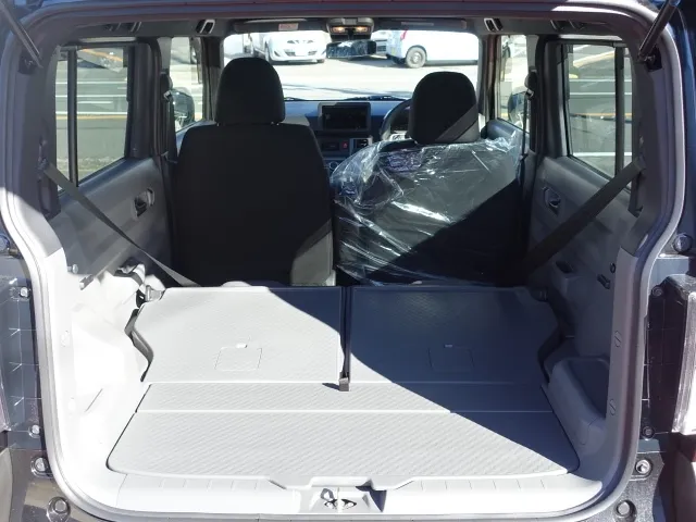 タフト(ダイハツ)Ｇ クロムベンチャー 純正バイザー スカッフプレート付届出済未使用車 11