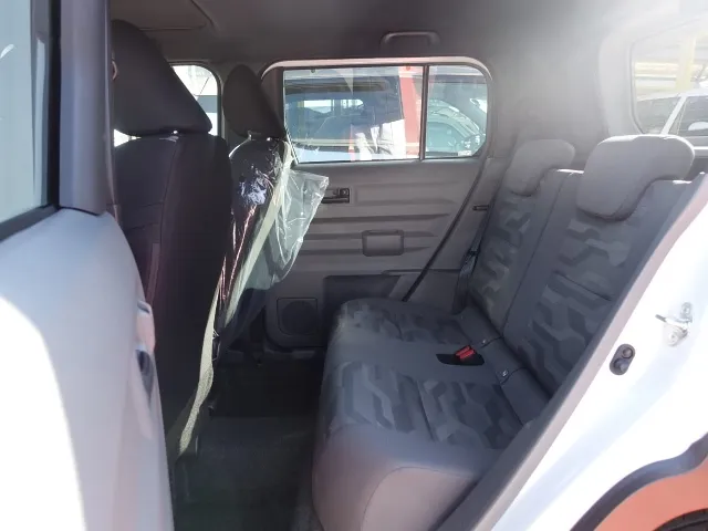 タフト(ダイハツ)Ｘ 純正バイザー スカッフプレート付届出済未使用車 4
