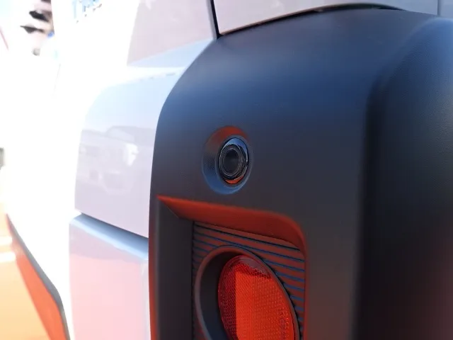 タフト(ダイハツ)Ｘ 純正バイザー スカッフプレート付届出済未使用車 8