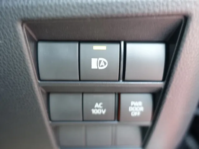 ノア(トヨタ)ハイブリッドS-Z プロジェクター式LED DVD登録済未使用車 15