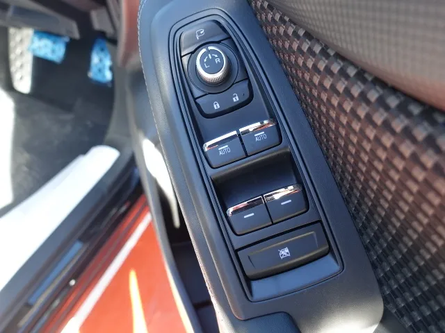 フォレスター(スバル)アドバンス ルーフレール登録済未使用車 11